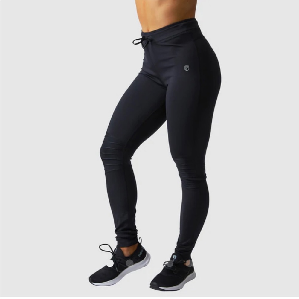 Born primitive leggings